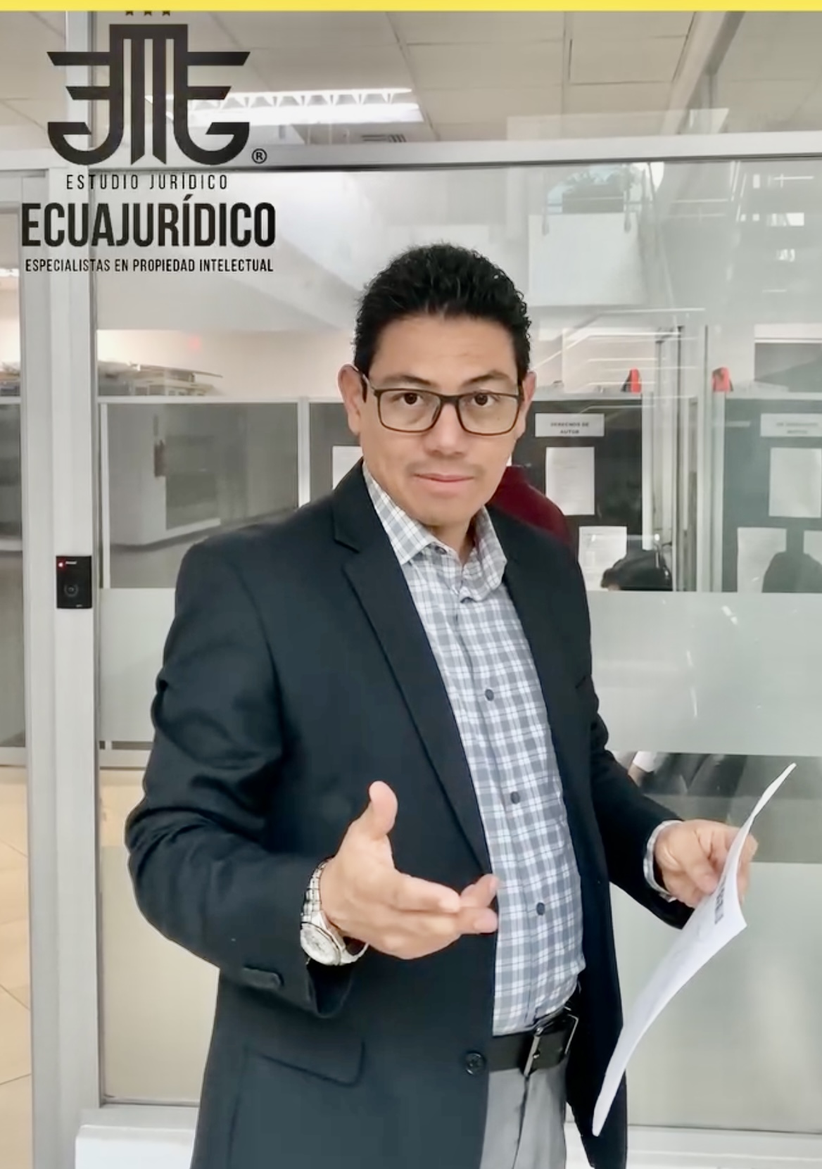 Dr. Eduardo Garcés - ECUAJURÍDICO